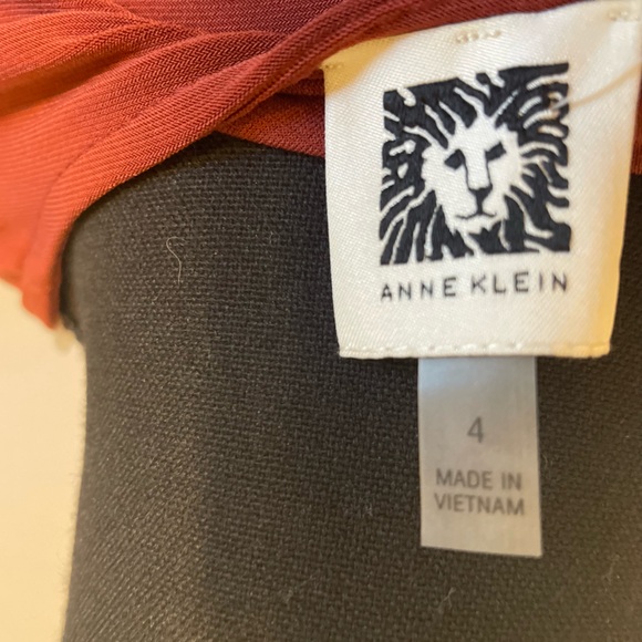 🆕🌟 Anne Klein Solid Wrap Dress - Picture 7 of 10